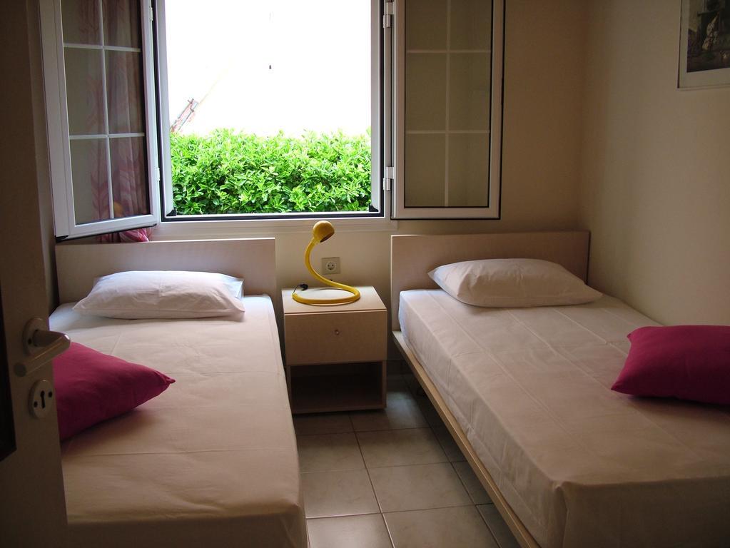 Spiridoula Apartments Agios Stefanos Avliotes  ภายนอก รูปภาพ